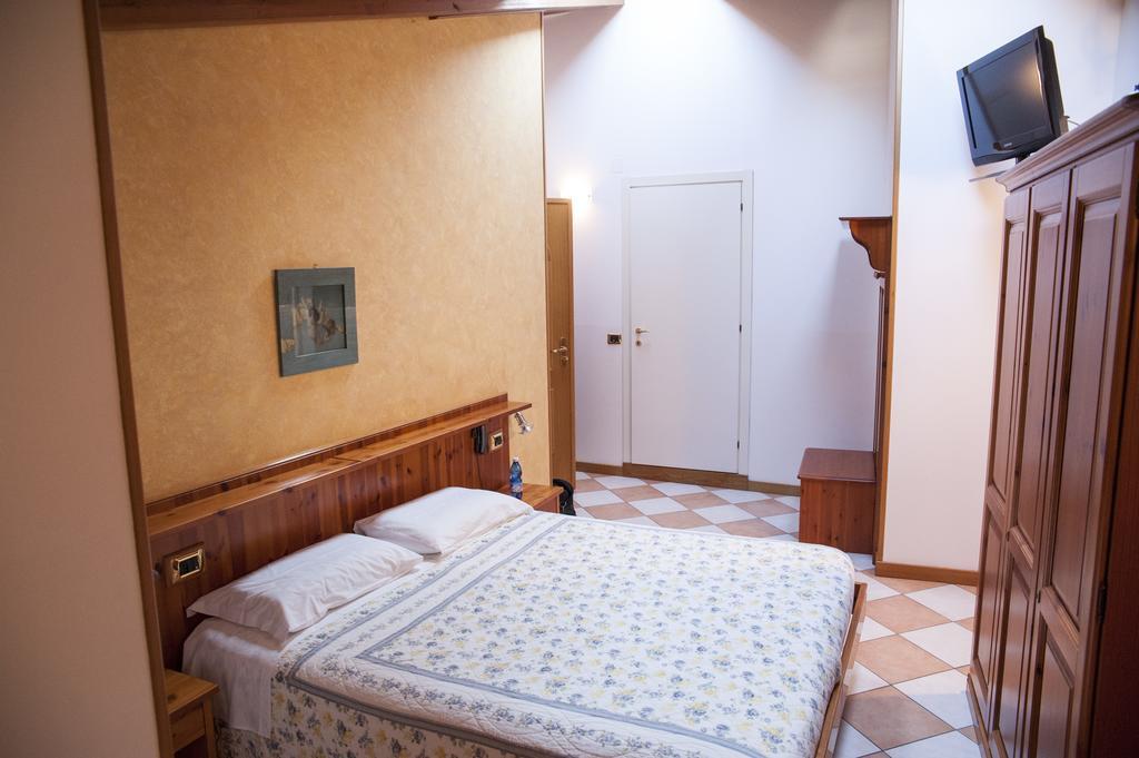 Hotel Casa Hellen Monteforte dʼAlpone Zewnętrze zdjęcie